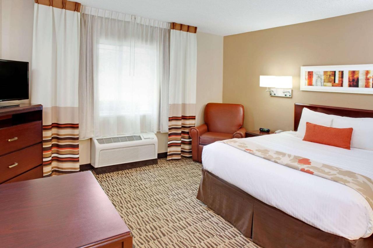 MainStay Suites Detroit Farmington Hills Extérieur photo