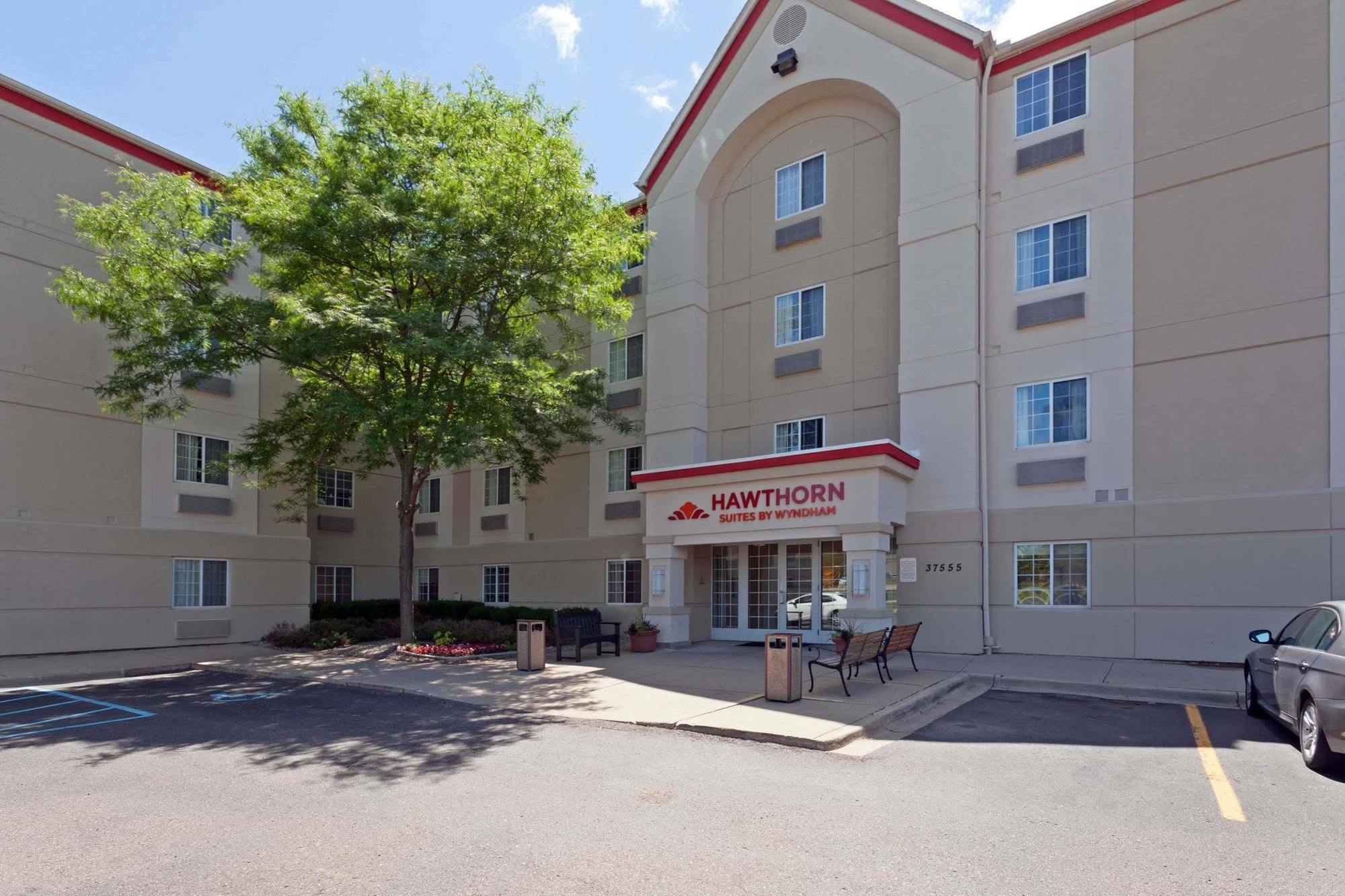 MainStay Suites Detroit Farmington Hills Extérieur photo